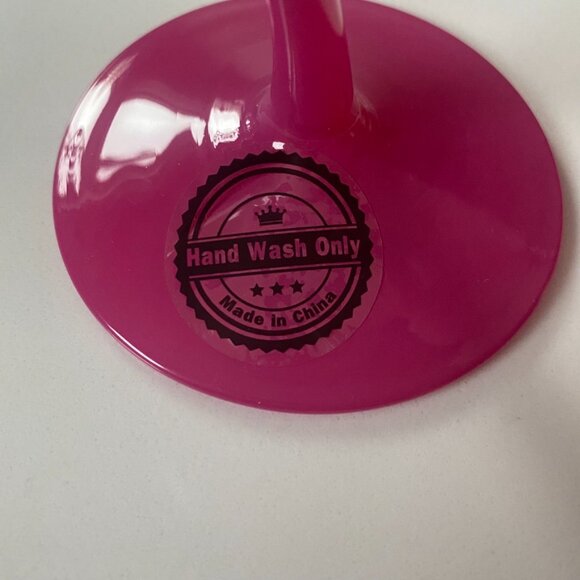 2 La Tulipe Pink Wine  Glasses  Unique Opaque Pink Wavy Stem  NEW - Picture 5 of 5